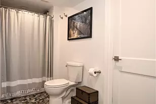 101 Meadow Dr, Elizabeth Twp/Boro, PA 15037 - Photo 32