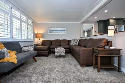 101 Meadow Dr, Elizabeth Twp/Boro, PA 15037 - Photo 8