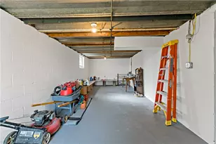 208 Creston Dr, West Mifflin, PA 15122 - Photo 34