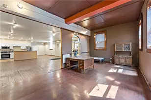 131 Beam Wy, Pittsburgh, PA 15211 - Photo 12