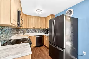 48 W Glennis Dr, Hempfield Township, PA 15601 - Photo 8