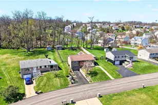 48 W Glennis Dr, Hempfield Township, PA 15601 - Photo 38