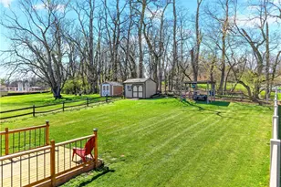 48 W Glennis Dr, Hempfield Township, PA 15601 - Photo 32