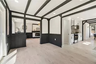 350 Mowry Dr, Pittsburgh, PA 15236 - Photo 6