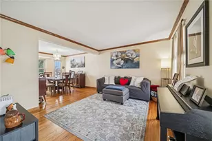 440 Shelbourne Dr, Pittsburgh, PA 15239 - Photo 10