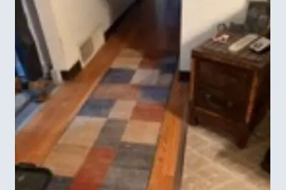 117 Delrose Dr, Liberty Boro, PA 15133 - Photo 6