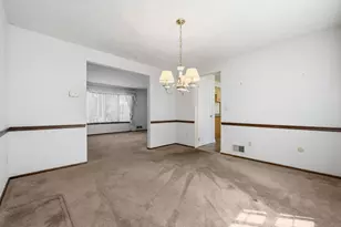 1608 Tamarack Dr, Pittsburgh, PA 15101 - Photo 10