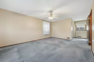 1608 Tamarack Dr, Pittsburgh, PA 15101 - Photo 16