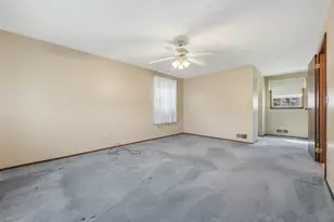 1608 Tamarack Dr, Pittsburgh, PA 15101 - Photo 16