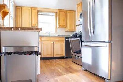 2020 Lowrie, Pittsburgh, PA 15212 - Photo 8