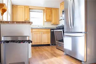 2020 Lowrie, Pittsburgh, PA 15212 - Photo 8