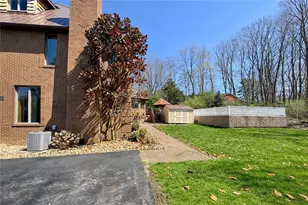 1 Coronado Dr, Neshannock Township, PA 16105 - Photo 4