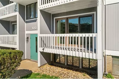 323 Ridge Point Cir #24, South Fayette, PA 15017 - Photo 2