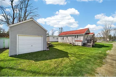 36085 Taylor Ave, Bloomfield Twp, PA 16438 - Photo 16