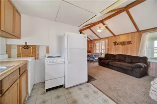 36085 Taylor Ave, Bloomfield Twp, PA 16438 - Photo 6