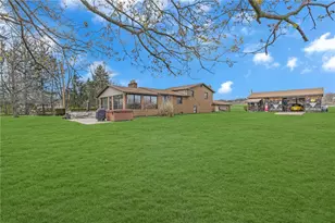 325 Sunnyside Rd, North Beaver Township, PA 16102 - Photo 4