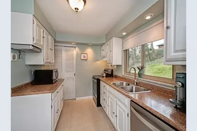 337 Long Dr, Pittsburgh, PA 15241 - Photo 10