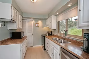 337 Long Dr, Pittsburgh, PA 15241 - Photo 10