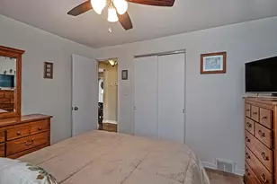 337 Long Dr, Pittsburgh, PA 15241 - Photo 14