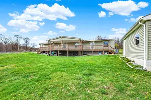 2533 W Crawford Ave, Dunbar Township, PA 15425 - Photo 4