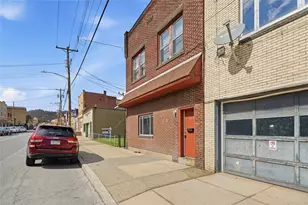 618 Broadway Ave, Stowe Township, PA 15136 - Photo 2