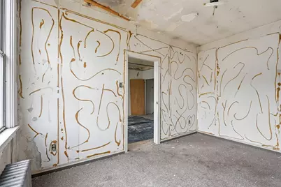 618 Broadway Ave, Stowe Township, PA 15136 - Photo 14