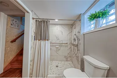 925 Lindenwood Dr, Pittsburgh, PA 15234 - Photo 26