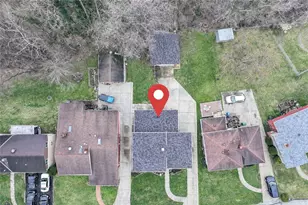 925 Lindenwood Dr, Pittsburgh, PA 15234 - Photo 36