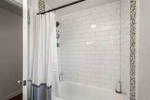 558 Rolling Green Dr, Bethel Park, PA 15102 - Photo 26