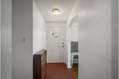 558 Rolling Green Drive, Bethel Park, PA 15102 - Photo 6