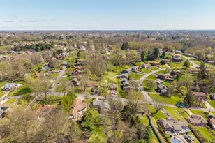 558 Rolling Green Dr, Bethel Park, PA 15102 - Photo 44