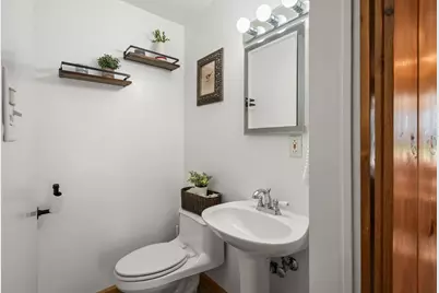 558 Rolling Green Drive, Bethel Park, PA 15102 - Photo 20