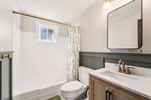 139 Peters Dr, Pittsburgh, PA 15116 - Photo 16