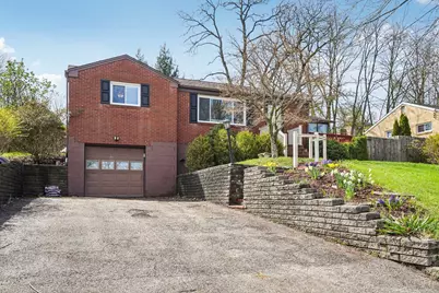 139 Peters Drive, Pittsburgh, PA 15116 - Photo 4
