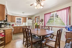 113 Center St, Evans City, PA 16033 - Photo 12