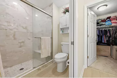 1042 Forest Oaks Drive, Center Township, PA 16001 - Photo 22