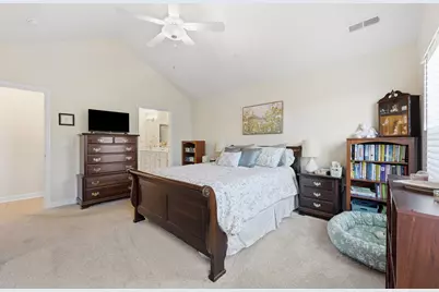 1042 Forest Oaks Drive, Center Township, PA 16001 - Photo 20