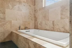 110 Dalur Way, Hempfield Township, PA 15601 - Photo 16