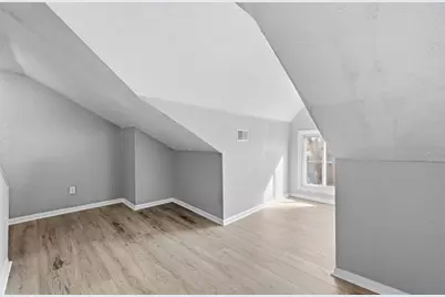 1656 Dellrose St, Pittsburgh, PA 15210 - Photo 32