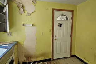 4600 3rd St, Versailles Boro, PA 15132 - Photo 12