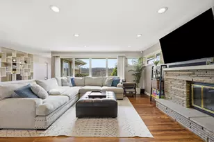 1219 Cocker Dr, Bethel Park, PA 15102 - Photo 8