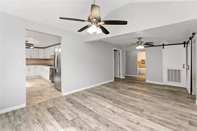 255 Broadlawn Drive, Elizabeth Twp/Boro, PA 15037 - Photo 12