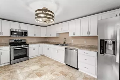 255 Broadlawn Drive, Elizabeth Twp/Boro, PA 15037 - Photo 10