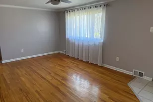 27 Corbett Ave, Hempfield Township, PA 15642 - Photo 6