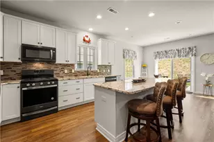 6067 Liberty Blvd, Richland, PA 15044 - Photo 12