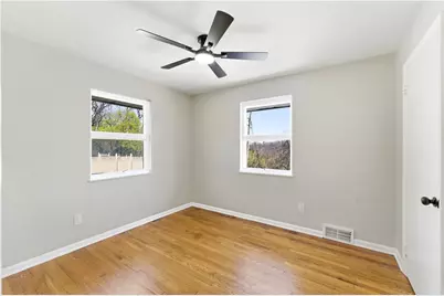 498 Taylor, North Versailles, PA 15137 - Photo 18