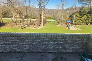 2720 Orchard Ct, Murrysville, PA 15668 - Photo 2