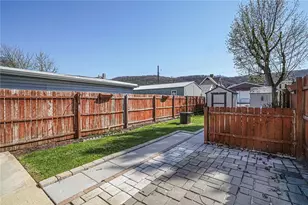 1614 5th Ave, Beaver Falls, PA 15010 - Photo 26