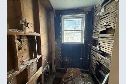 434 S Center Ave, Somerset Township, PA 15501 - Photo 10