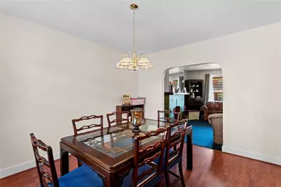 821 Greenfield Ave, Pittsburgh, PA 15217 - Photo 8